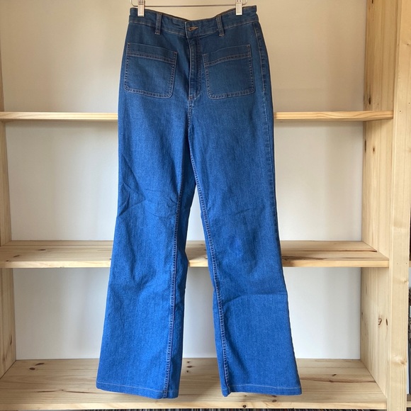 Forever 21 High-Waisted Jeans - Picture 1 of 3